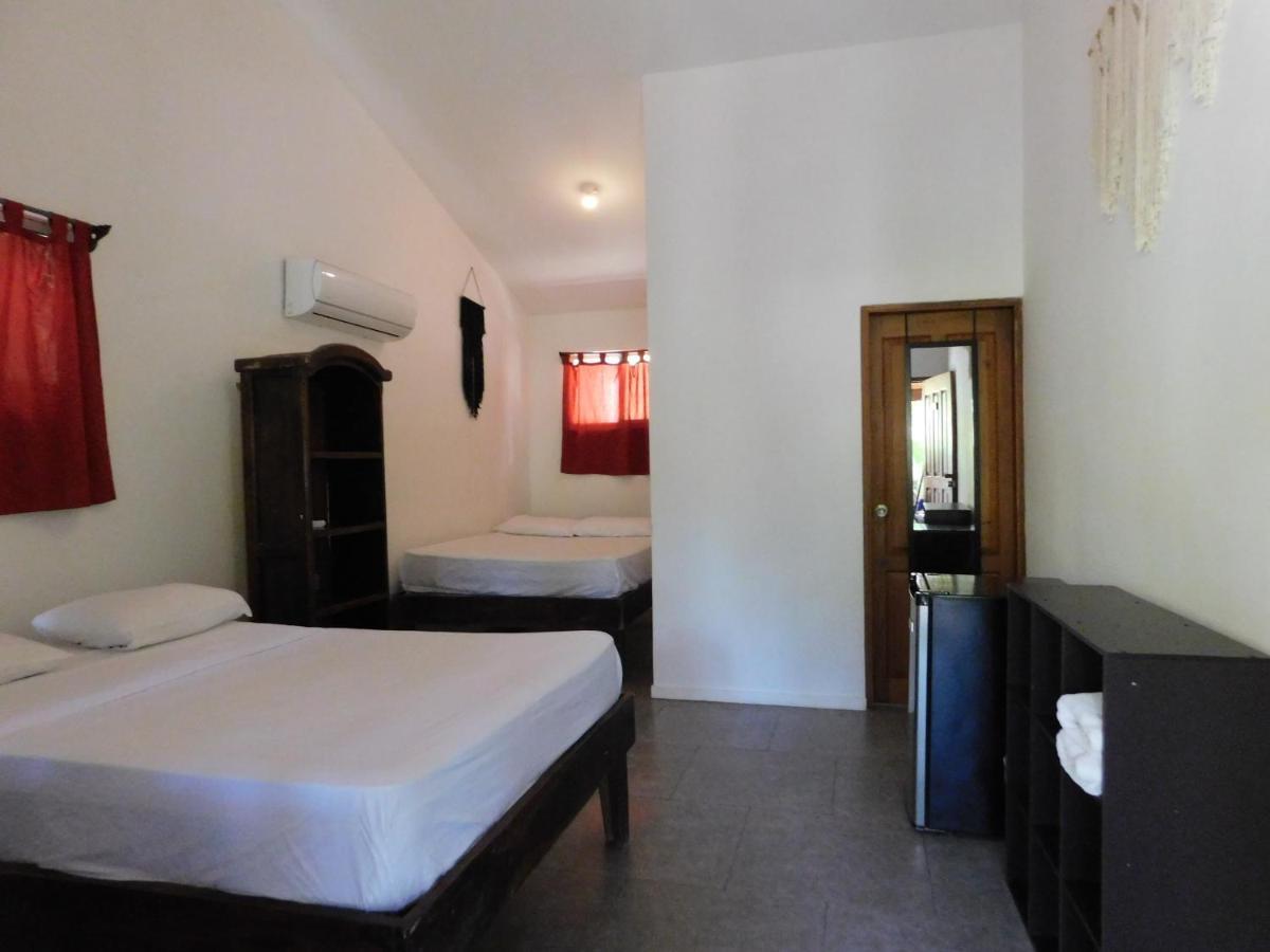 Cabinas Playa Surf Hostel Playa Santa Teresa  Bagian luar foto