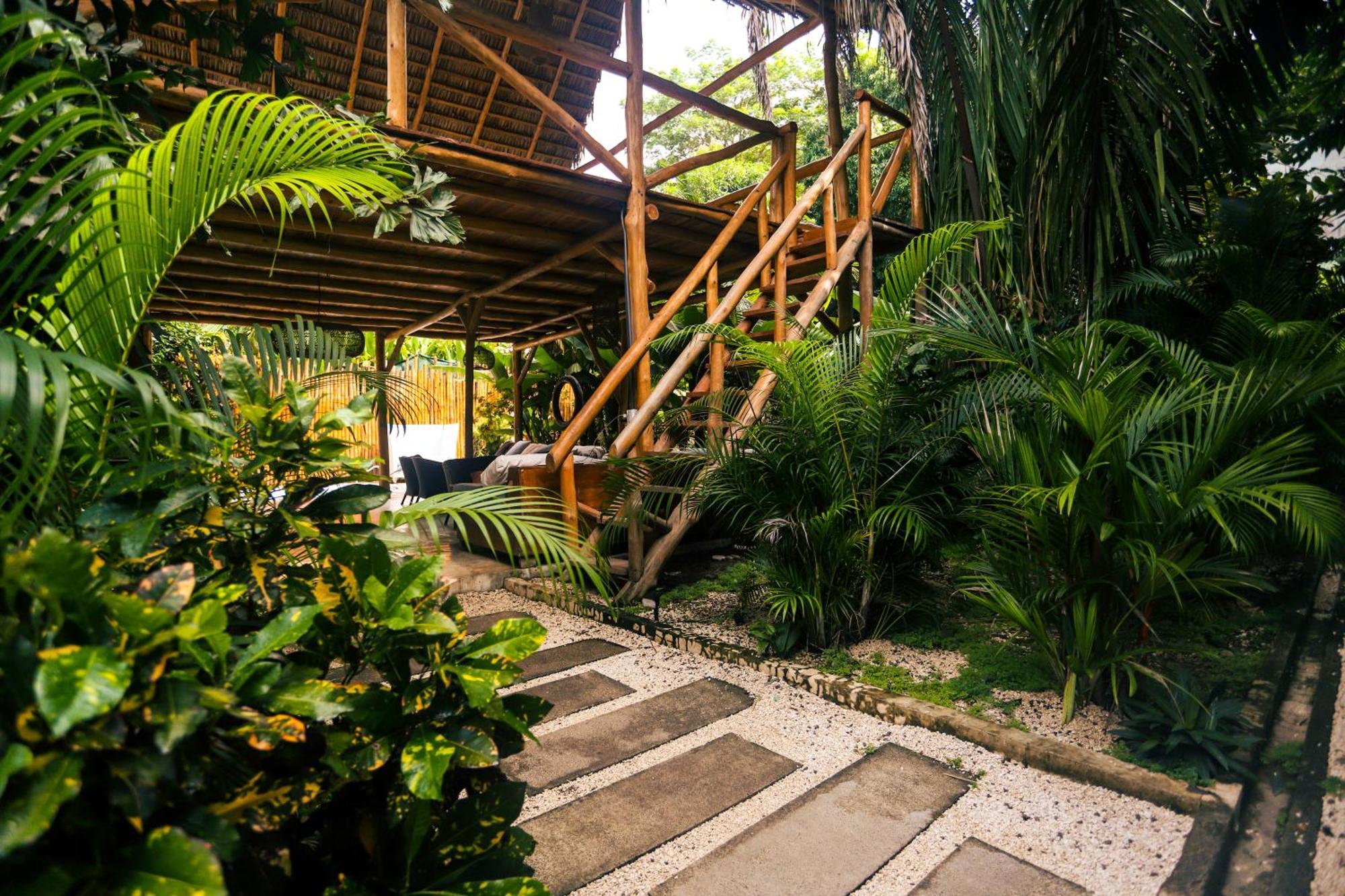 Cabinas Playa Surf Hostel Playa Santa Teresa  Bagian luar foto